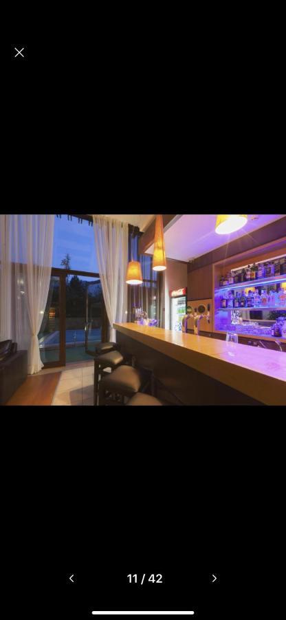Terra Complex Spa Apartment 1 Bedroom Suite Razlog Luaran gambar