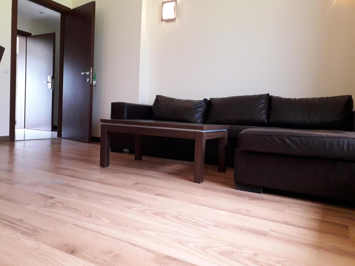 Terra Complex Spa Apartment 1 Bedroom Suite Razlog Luaran gambar